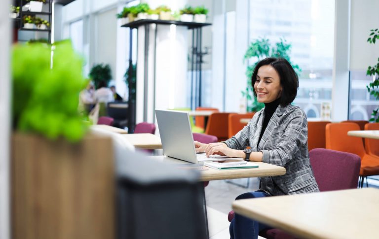 The benefits of blogging regularly for your therapy business